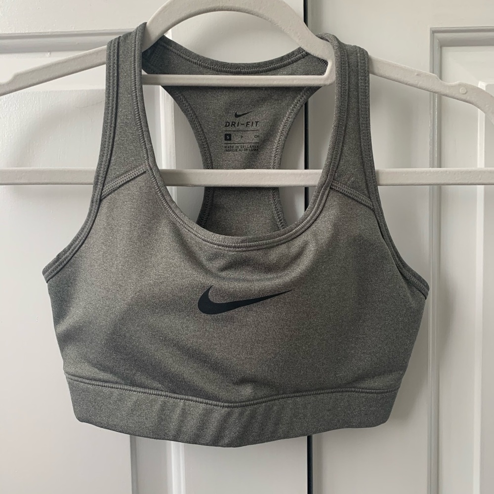 COPY - Nike sports bra